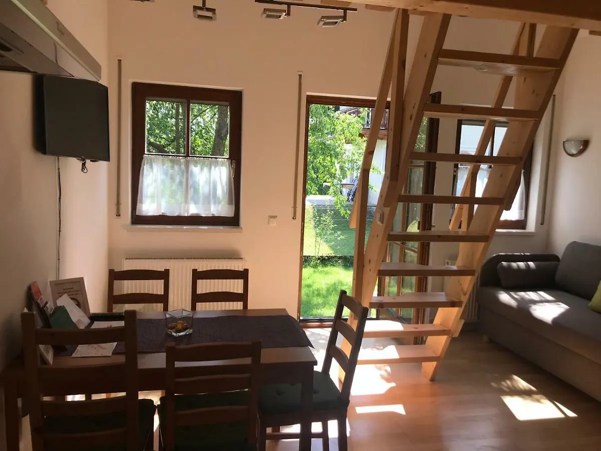 Knusperhaus Mit Garten Salzburg